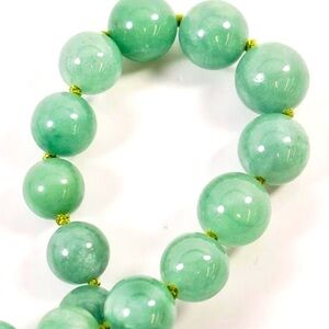 Estate Rare 14k Necklace jadeite/Jade bead necklace 76.9g